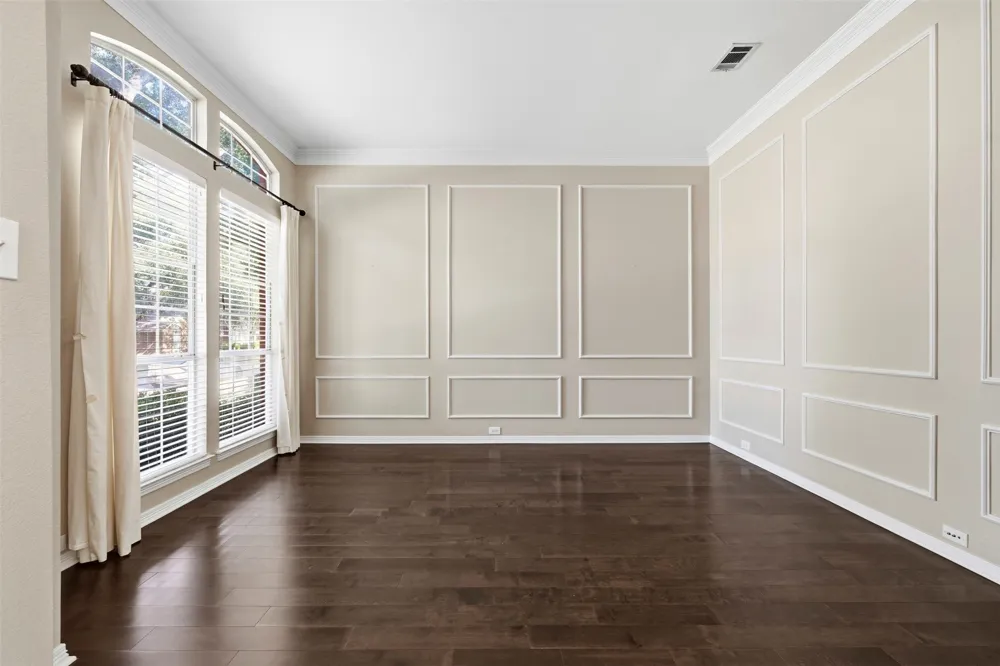 2910 Live Oak Drive Rowlett, TX 75088