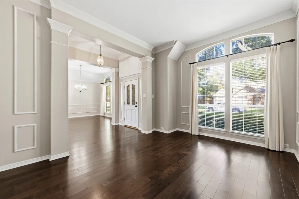 2910 Live Oak Drive Rowlett, TX 75088
