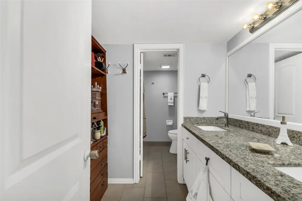 64 April Hill Conroe, TX 77356