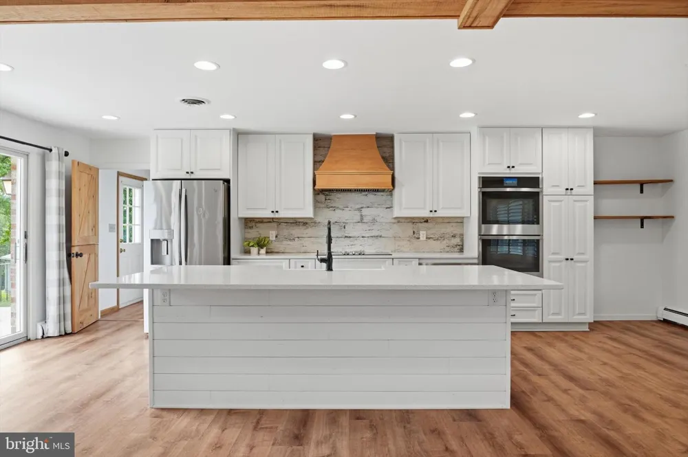 8021 ROCKY SPRINGS ROAD Frederick, MD 21702