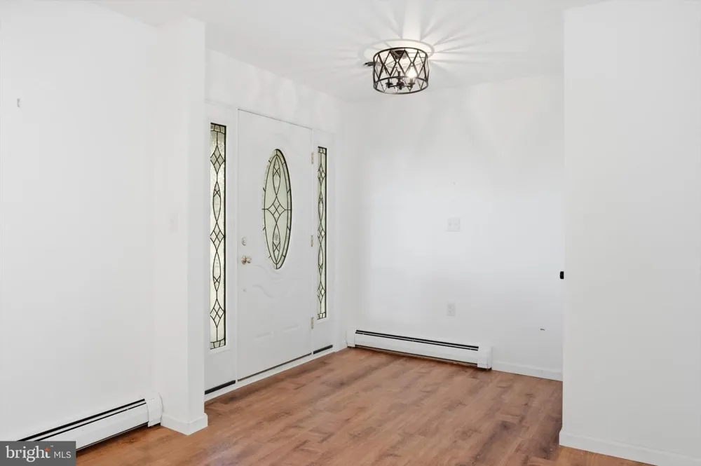 8021 ROCKY SPRINGS ROAD Frederick, MD 21702