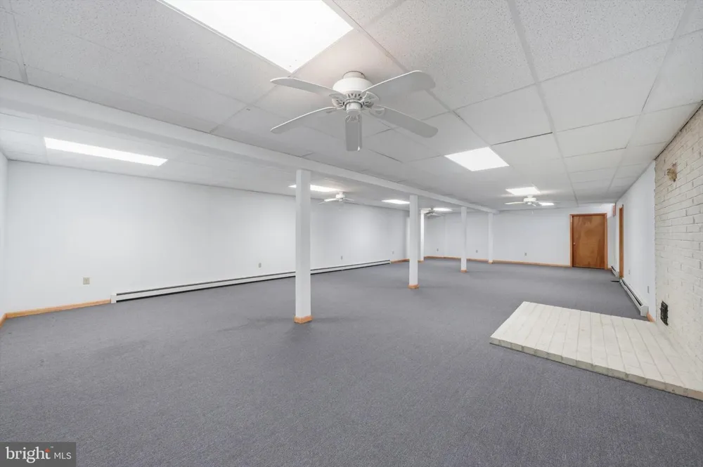 8021 ROCKY SPRINGS ROAD Frederick, MD 21702