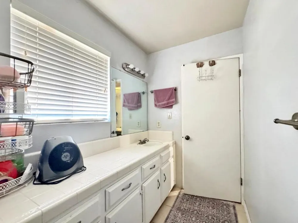 1429 Gemini Court Bakersfield, CA 93309