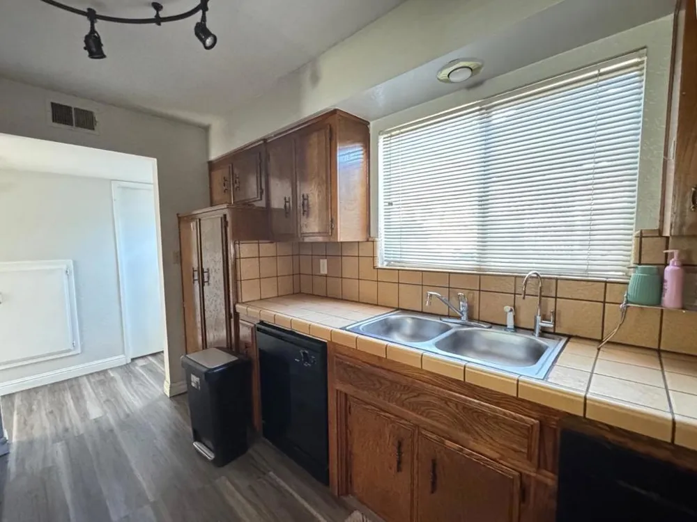 1429 Gemini Court Bakersfield, CA 93309