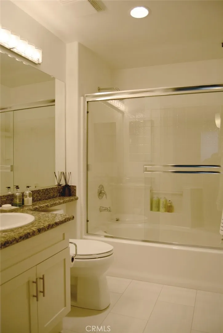 100 S Alameda Los Angeles, CA 90012