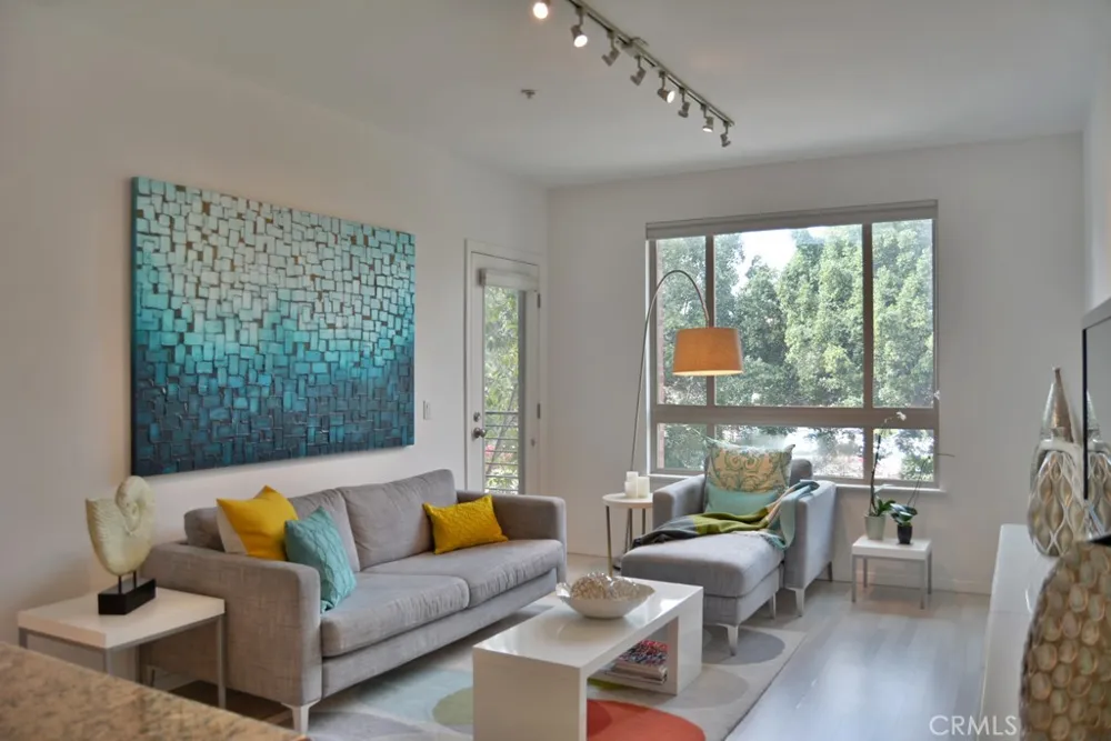 100 S Alameda Los Angeles, CA 90012