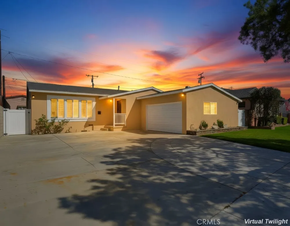 5234 Knoxville Lakewood, CA 90713