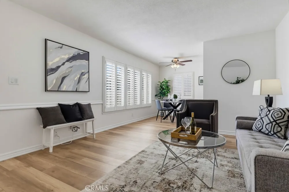 5234 Knoxville Lakewood, CA 90713