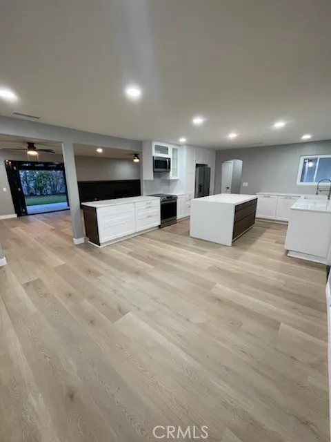 30230 Swan Point Drive Canyon Lake, CA 92587