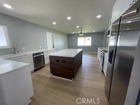 30230 Swan Point Drive Canyon Lake, CA 92587