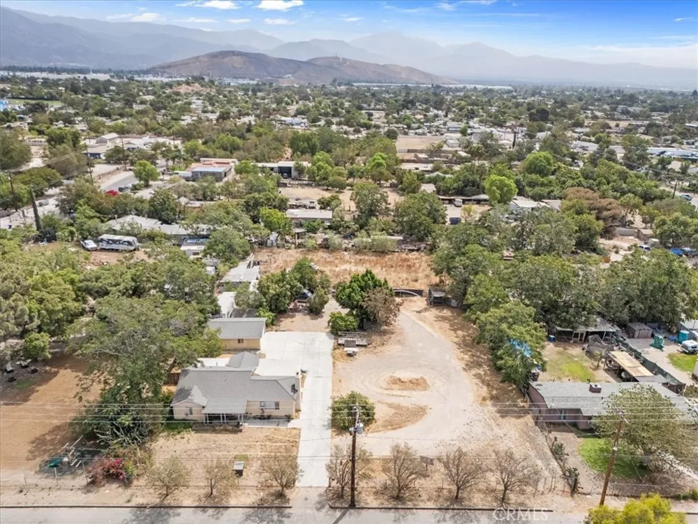 3473 Bronson Street San Bernardino, CA 92407