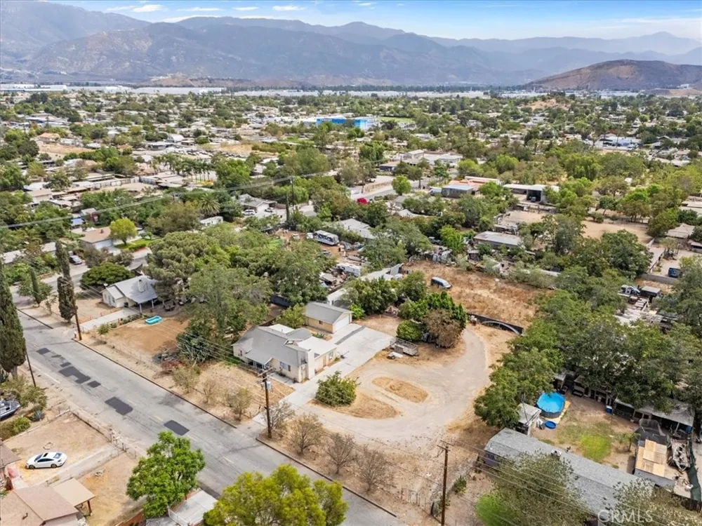 3473 Bronson Street San Bernardino, CA 92407