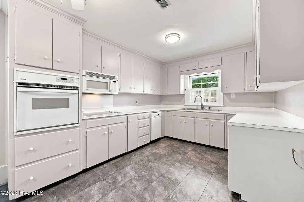 2877 Tyndall Williams Drive Deep Run, NC 28525