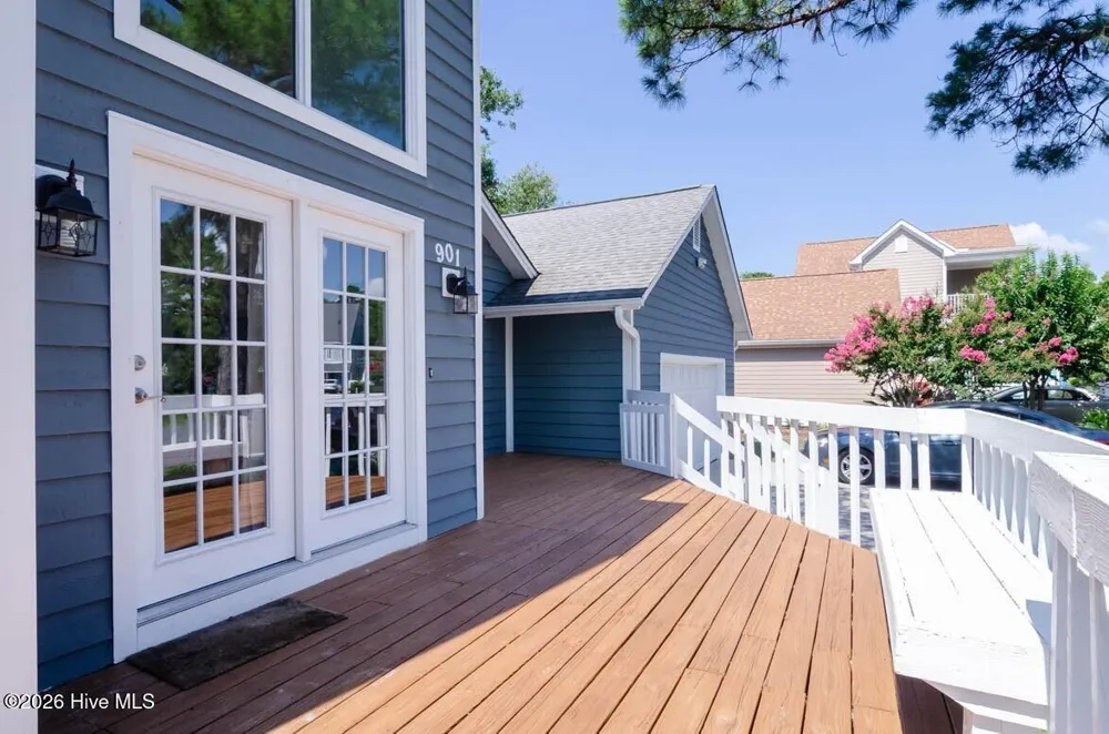 901 Seafarer Drive Carolina Beach, NC 28428