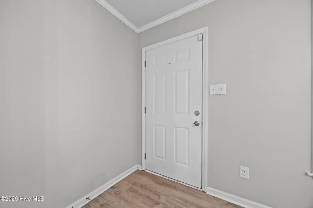 27 E Doris Avenue Jacksonville, NC 28540