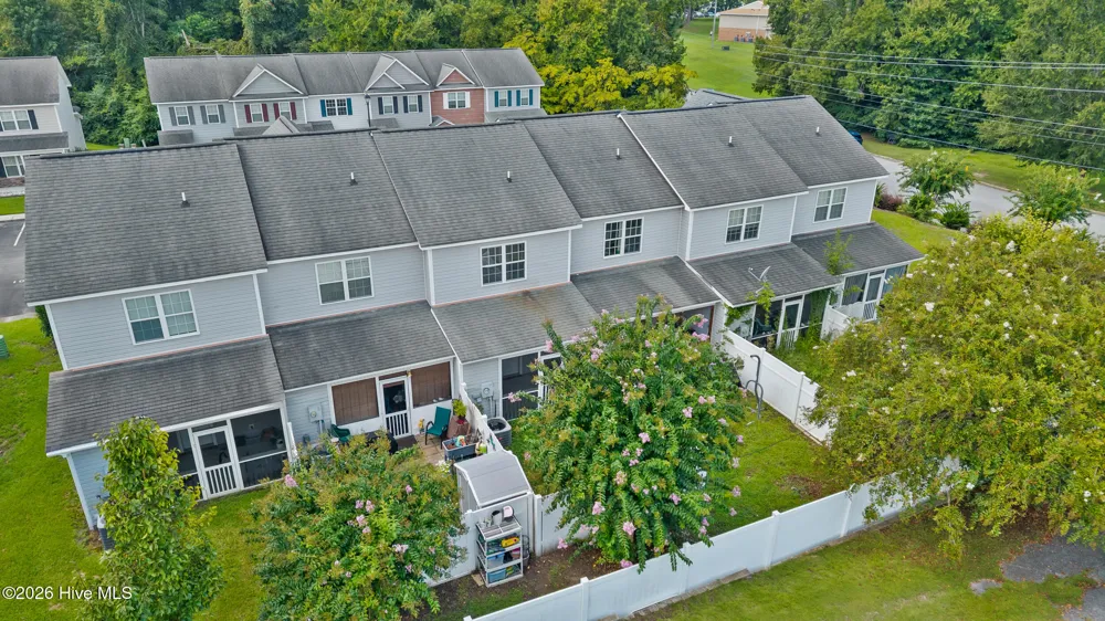 27 E Doris Avenue Jacksonville, NC 28540