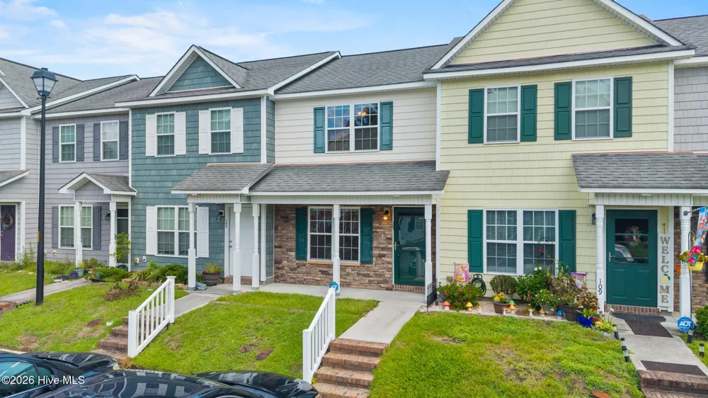 27 E Doris Avenue Jacksonville, NC 28540