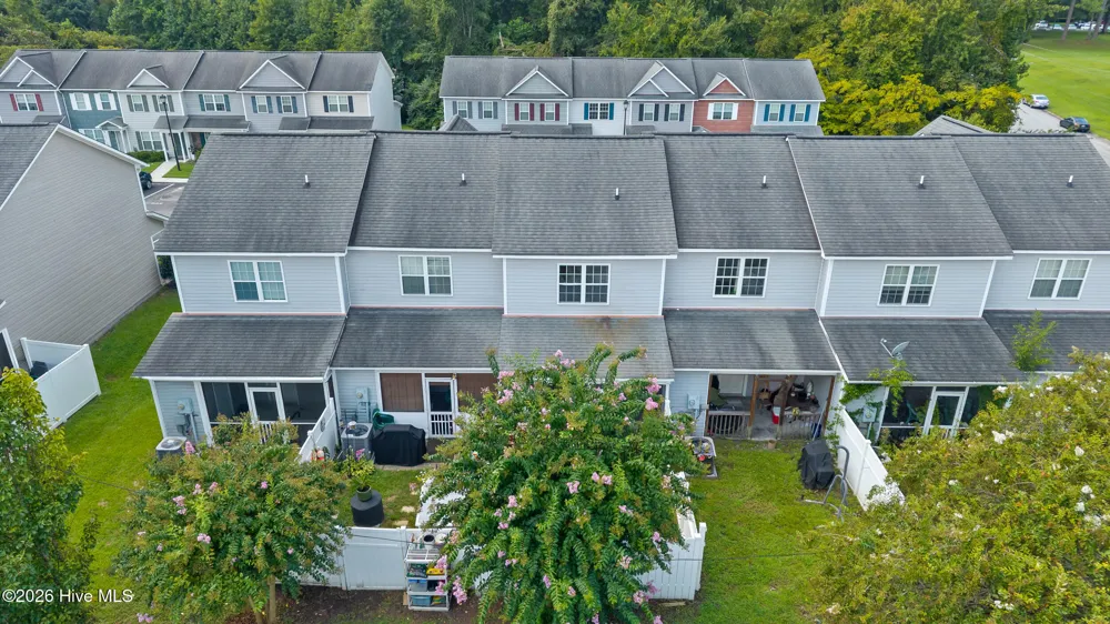 27 E Doris Avenue Jacksonville, NC 28540