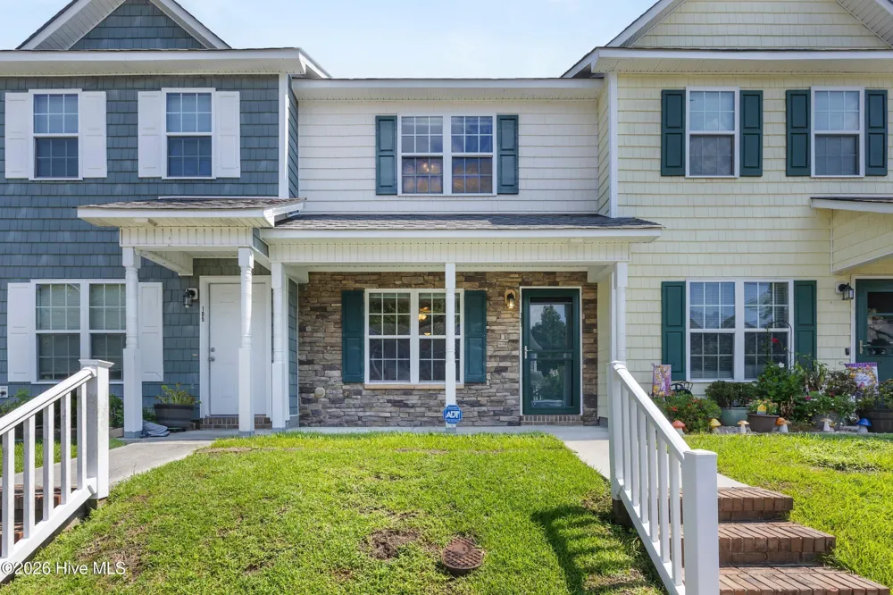 27 E Doris Avenue Jacksonville, NC 28540