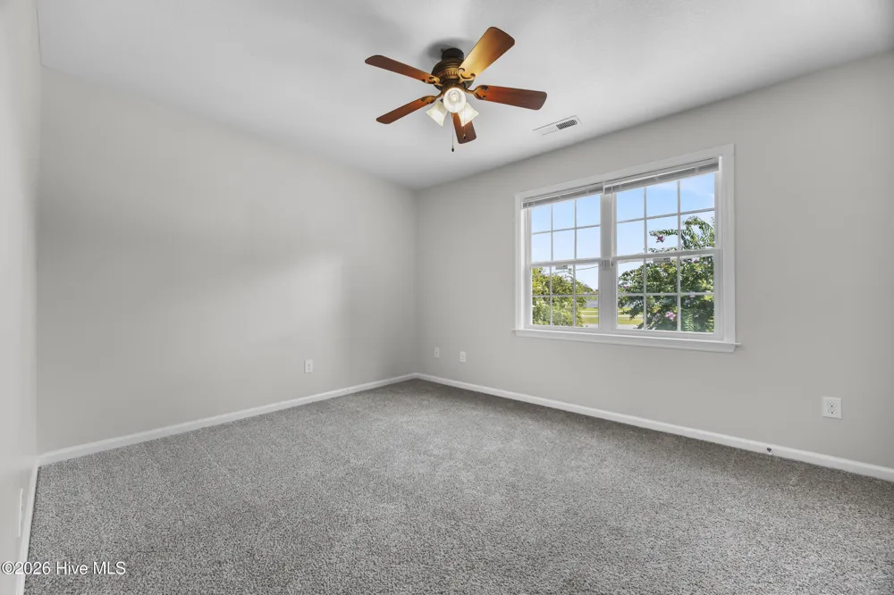 27 E Doris Avenue Jacksonville, NC 28540