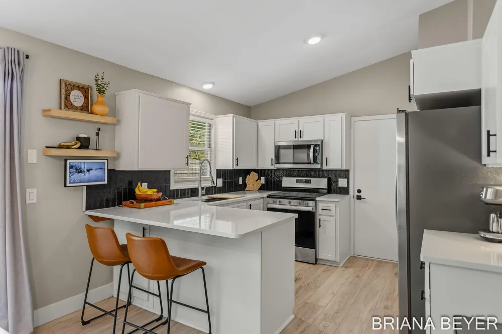 4143 Dennis Court Hudsonville, MI 49426