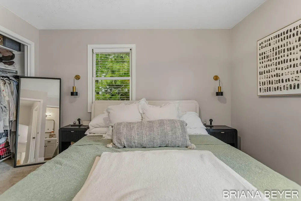 4143 Dennis Court Hudsonville, MI 49426