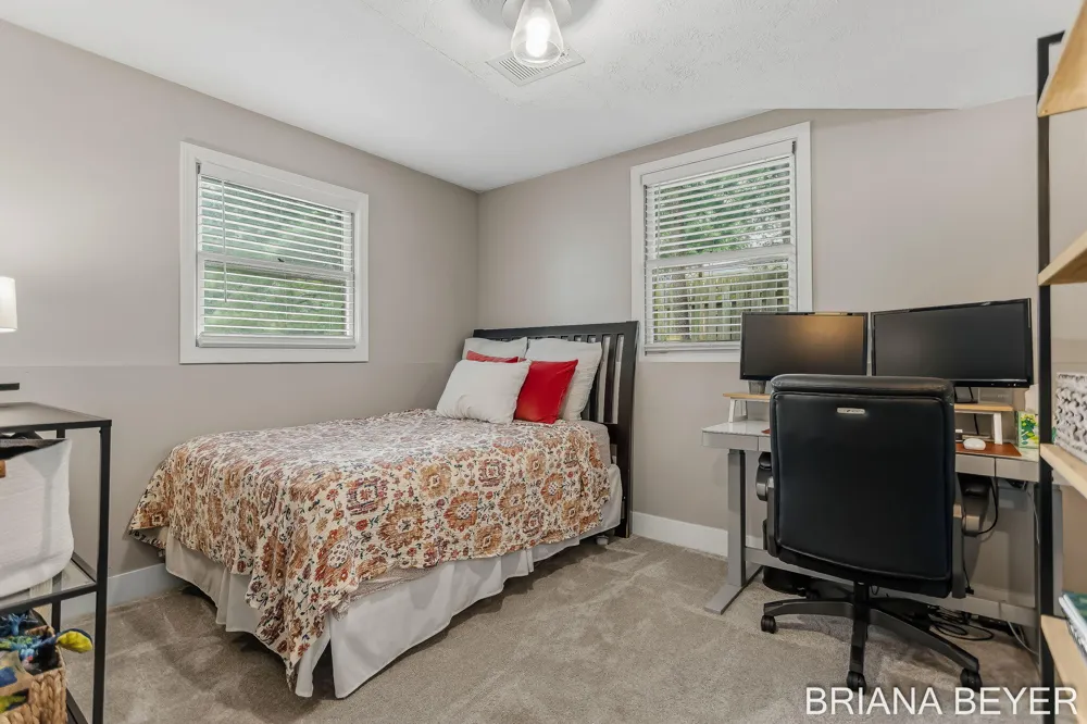 4143 Dennis Court Hudsonville, MI 49426
