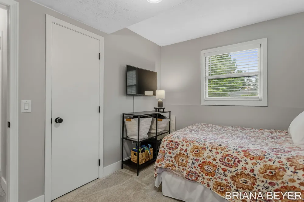 4143 Dennis Court Hudsonville, MI 49426