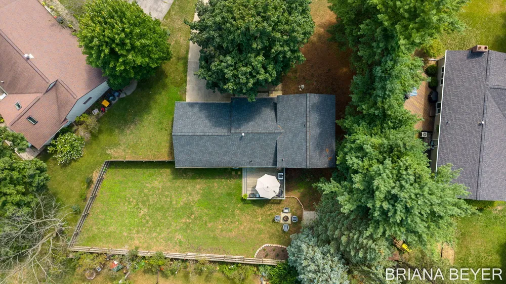 4143 Dennis Court Hudsonville, MI 49426