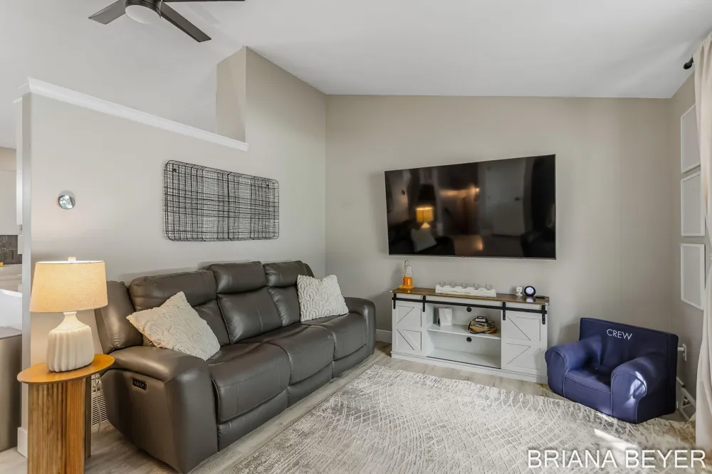 4143 Dennis Court Hudsonville, MI 49426