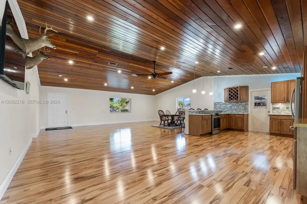 32024 SW 200th Ct Homestead, FL 33030