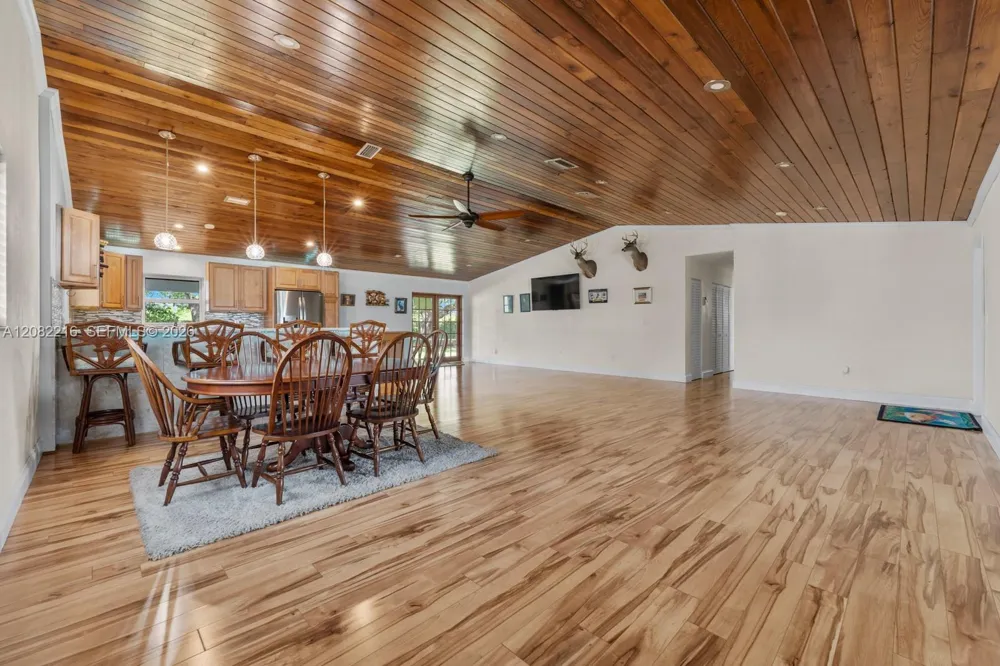 32024 SW 200th Ct Homestead, FL 33030