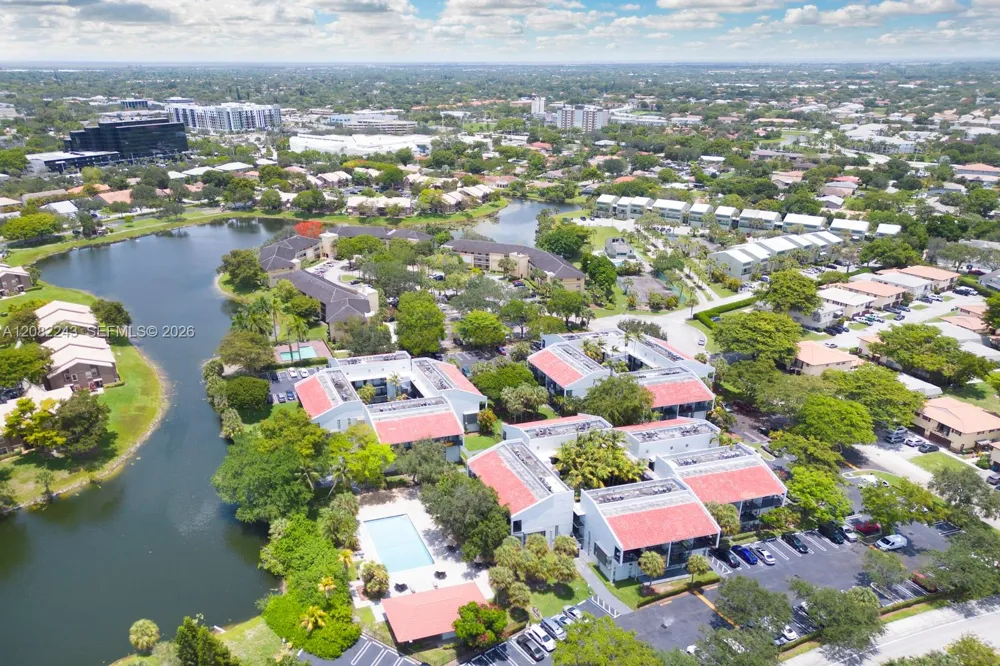2940 Forest Hills Blvd #C3F Coral Springs, FL 33065