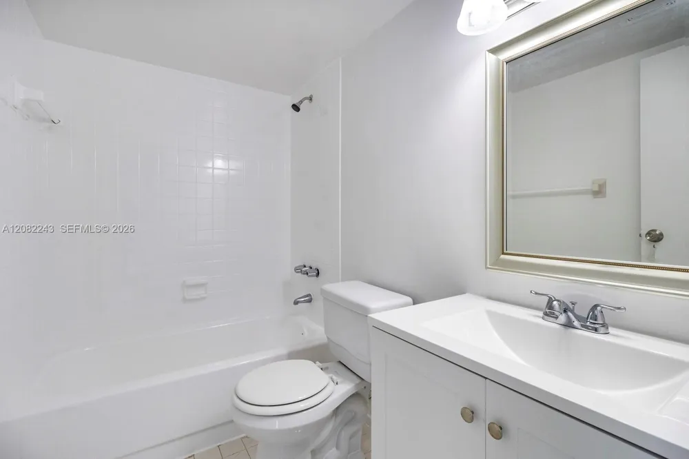 2940 Forest Hills Blvd #C3F Coral Springs, FL 33065