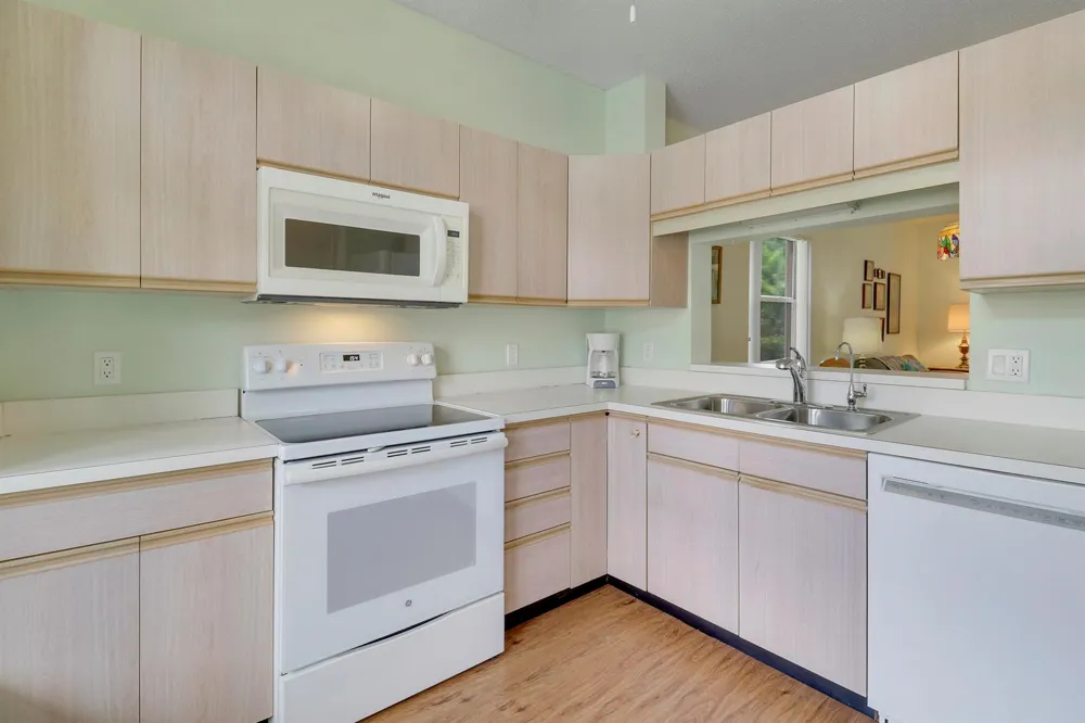 18081 SE Country Club Drive #37-361 Tequesta, FL 33469