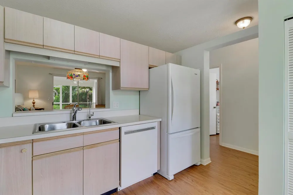 18081 SE Country Club Drive #37-361 Tequesta, FL 33469