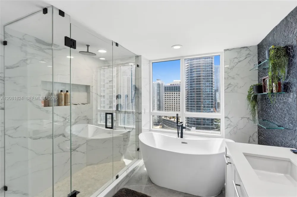 950 Brickell Bay Dr #3111 Miami, FL 33131