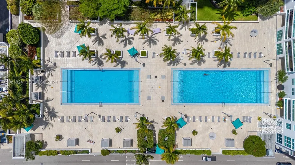 950 Brickell Bay Dr #3111 Miami, FL 33131