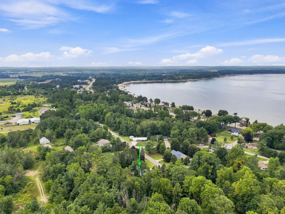 531 S Houghton Street Lake City City, MI 49651