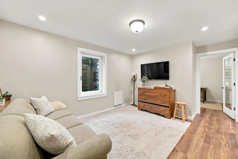 531 S Houghton Street Lake City City, MI 49651