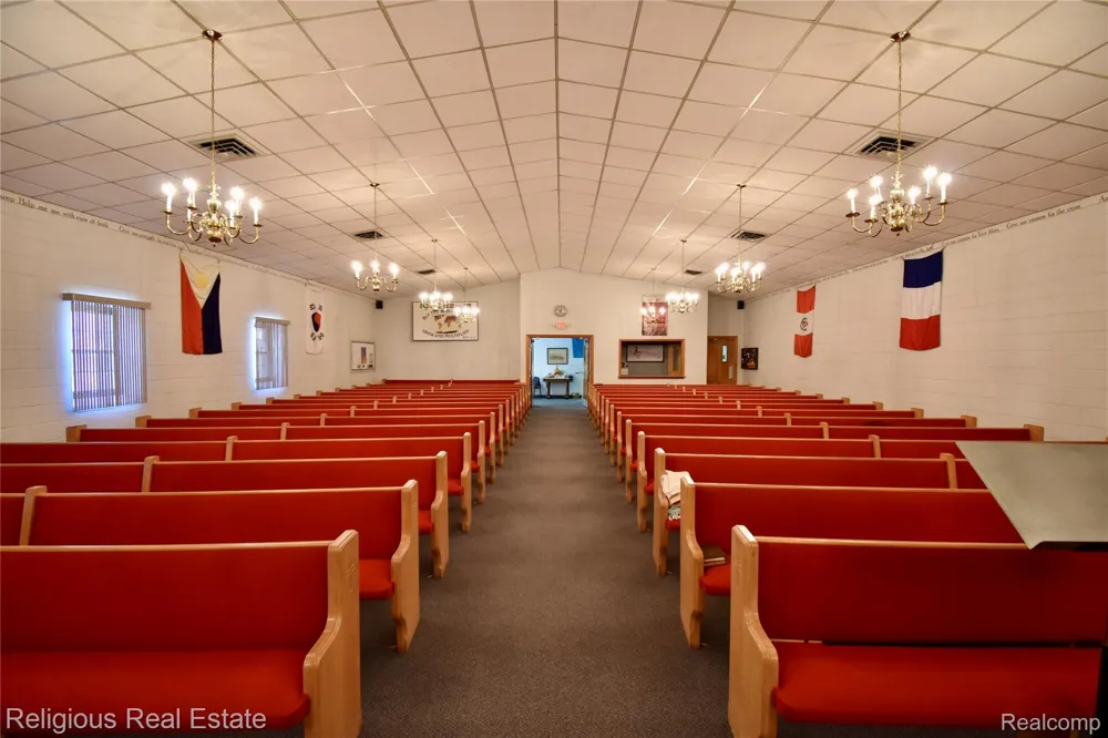 24105 Hass St Dearborn Heights City, MI 48127