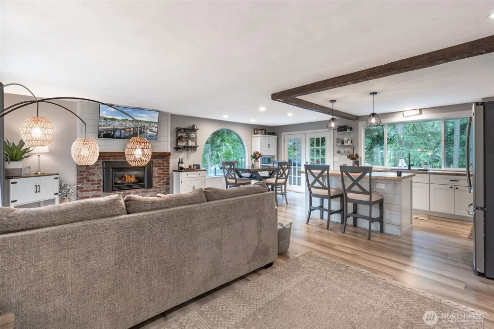14102 NW 56th Avenue NW Gig Harbor, WA 98332