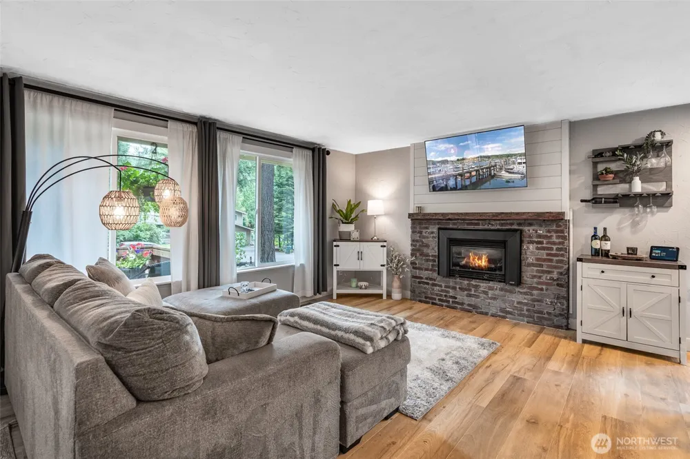 14102 NW 56th Avenue NW Gig Harbor, WA 98332