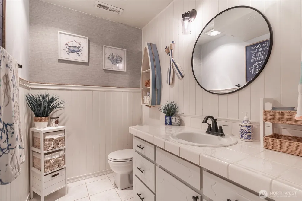 14102 NW 56th Avenue NW Gig Harbor, WA 98332