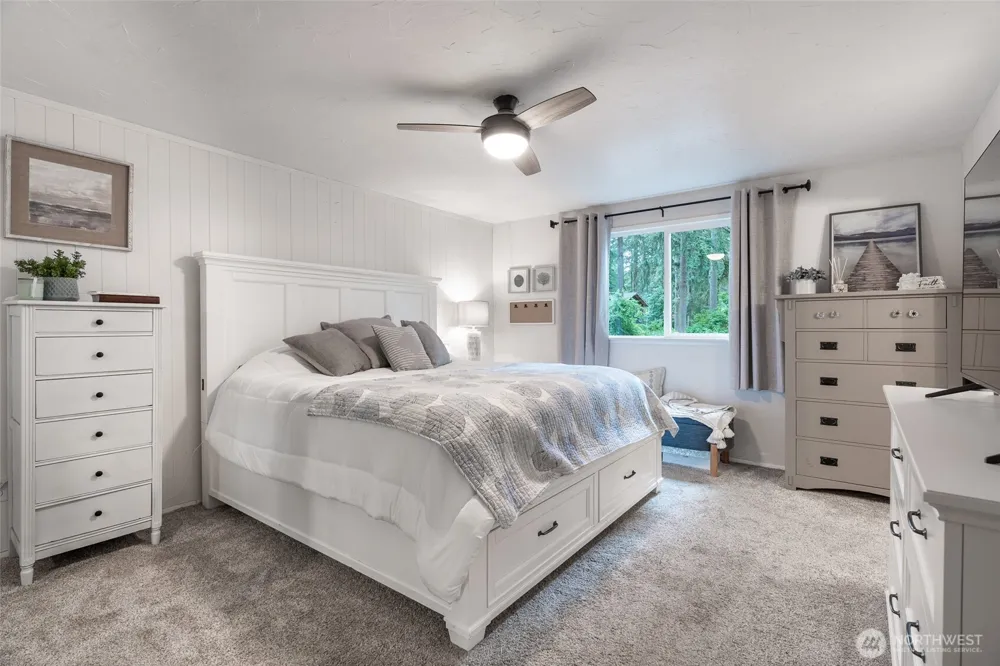 14102 NW 56th Avenue NW Gig Harbor, WA 98332