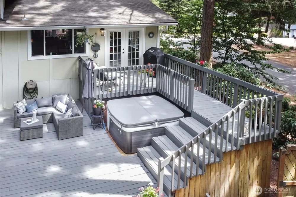 14102 NW 56th Avenue NW Gig Harbor, WA 98332