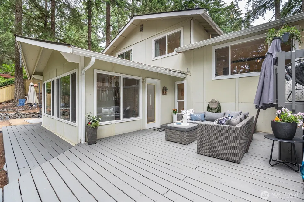 14102 NW 56th Avenue NW Gig Harbor, WA 98332