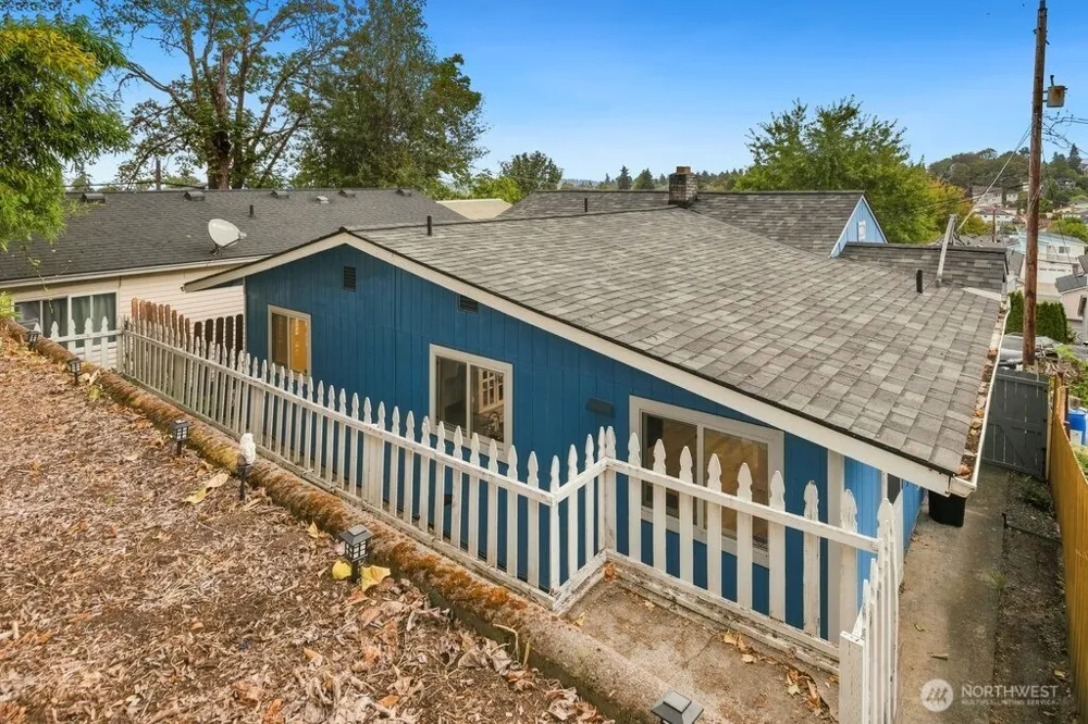 5407 31st Avenue S Seattle, WA 98108
