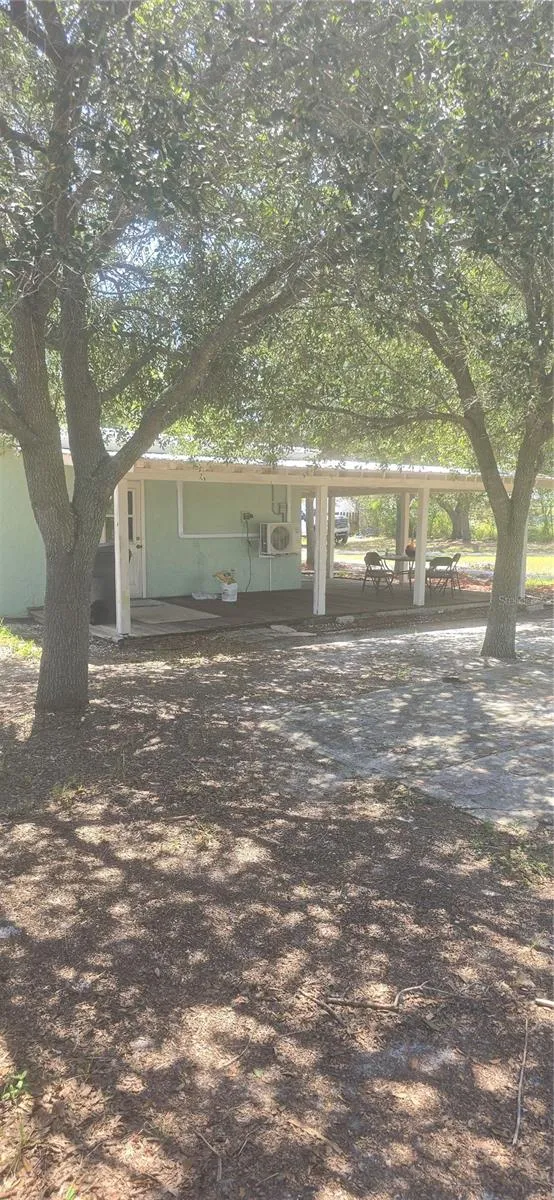 1 DELARM AVENUE Frostproof, FL 33843