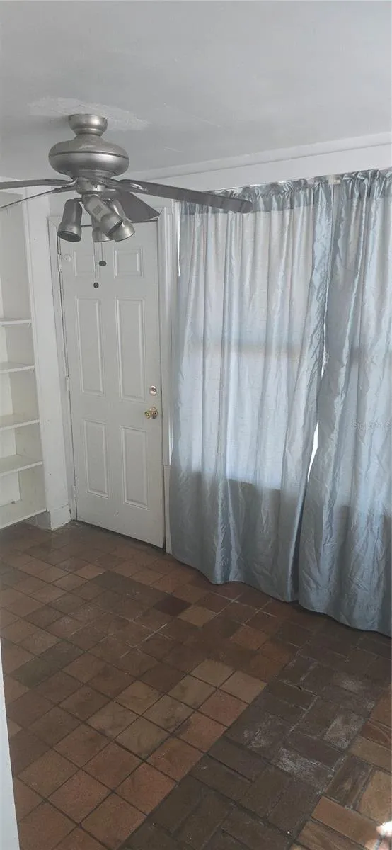 1 DELARM AVENUE Frostproof, FL 33843